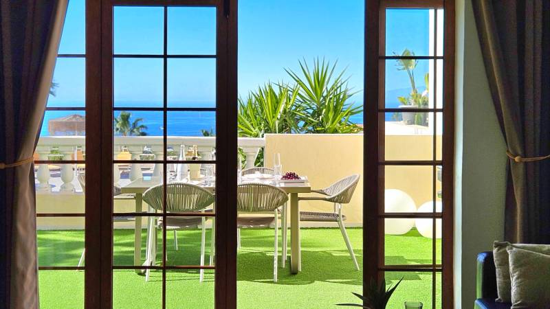 BEAUTIFUL FULLY REFURBISHED OCEAN VIEW APARTMENT COSTA ADEJE