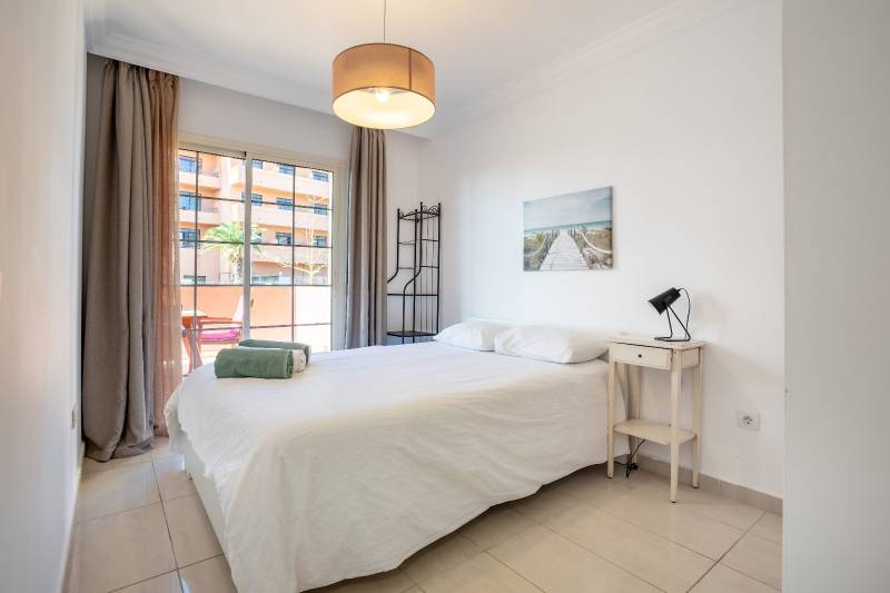 APARTMENT IN AN EXCEPTIONAL LOCATION PLAYA DEL DUQUE