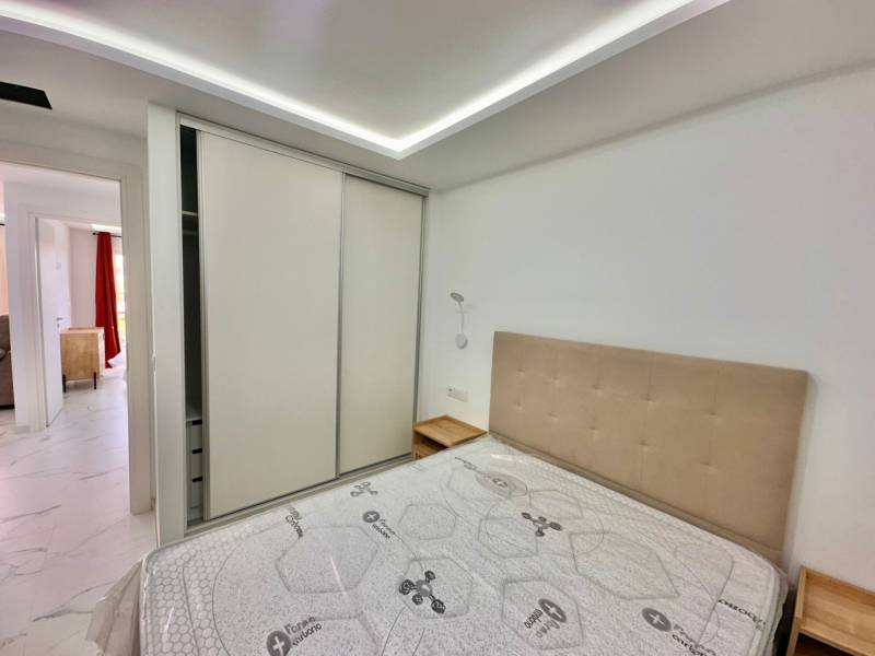 FULLY REFURBISHED APARTMENT IN GRANADA PARK LOS CRISTIANOS