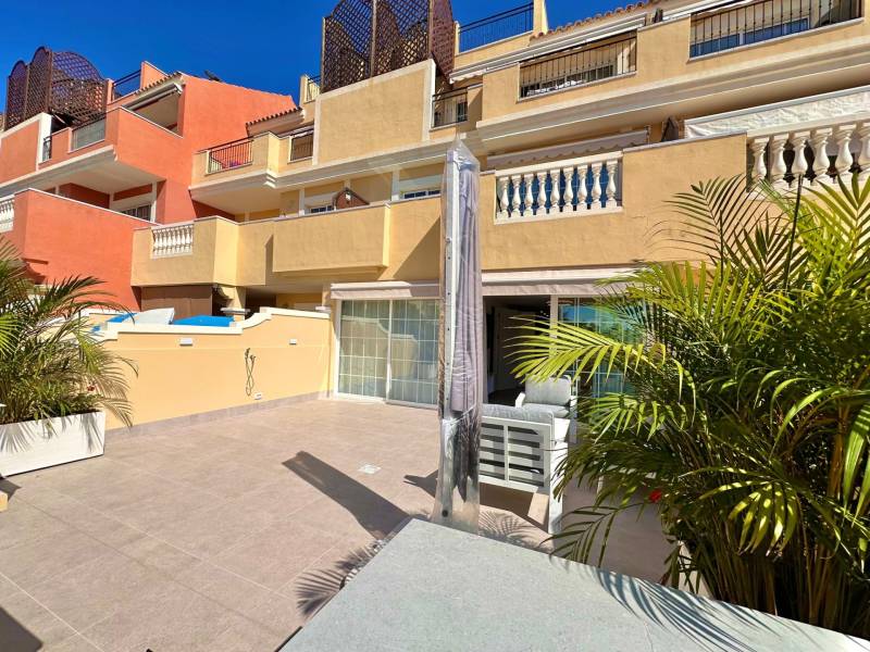 EXCEPTIONAL APARTMENT IN GRANADA PARK LOS CRISTIANOS