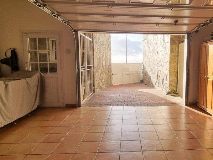 SPACIOUS VILLA IN SAN EUGENIO ALTO FOR SALE