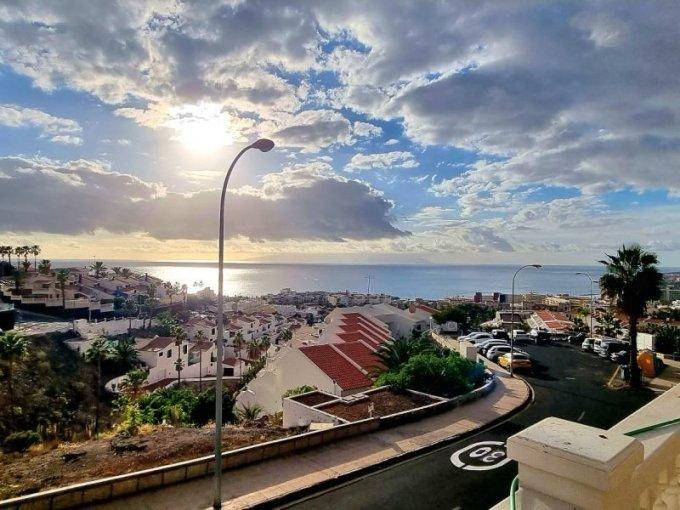 SPACIOUS VILLA IN SAN EUGENIO ALTO FOR SALE