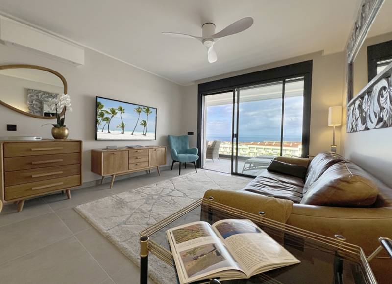 LUXURIOUS PENTHOUSE IN COSTA ADEJE FOR SALE