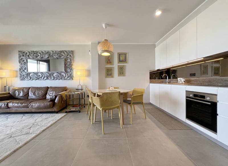 LUXURIOUS PENTHOUSE IN COSTA ADEJE FOR SALE